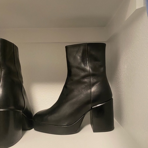 Black Seychelles boot! Excellent coniditonn - Picture 2 of 4